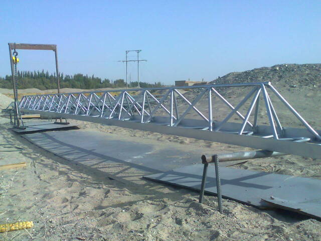 萨迦专业承揽大中小型喷涂翻新施工业务！